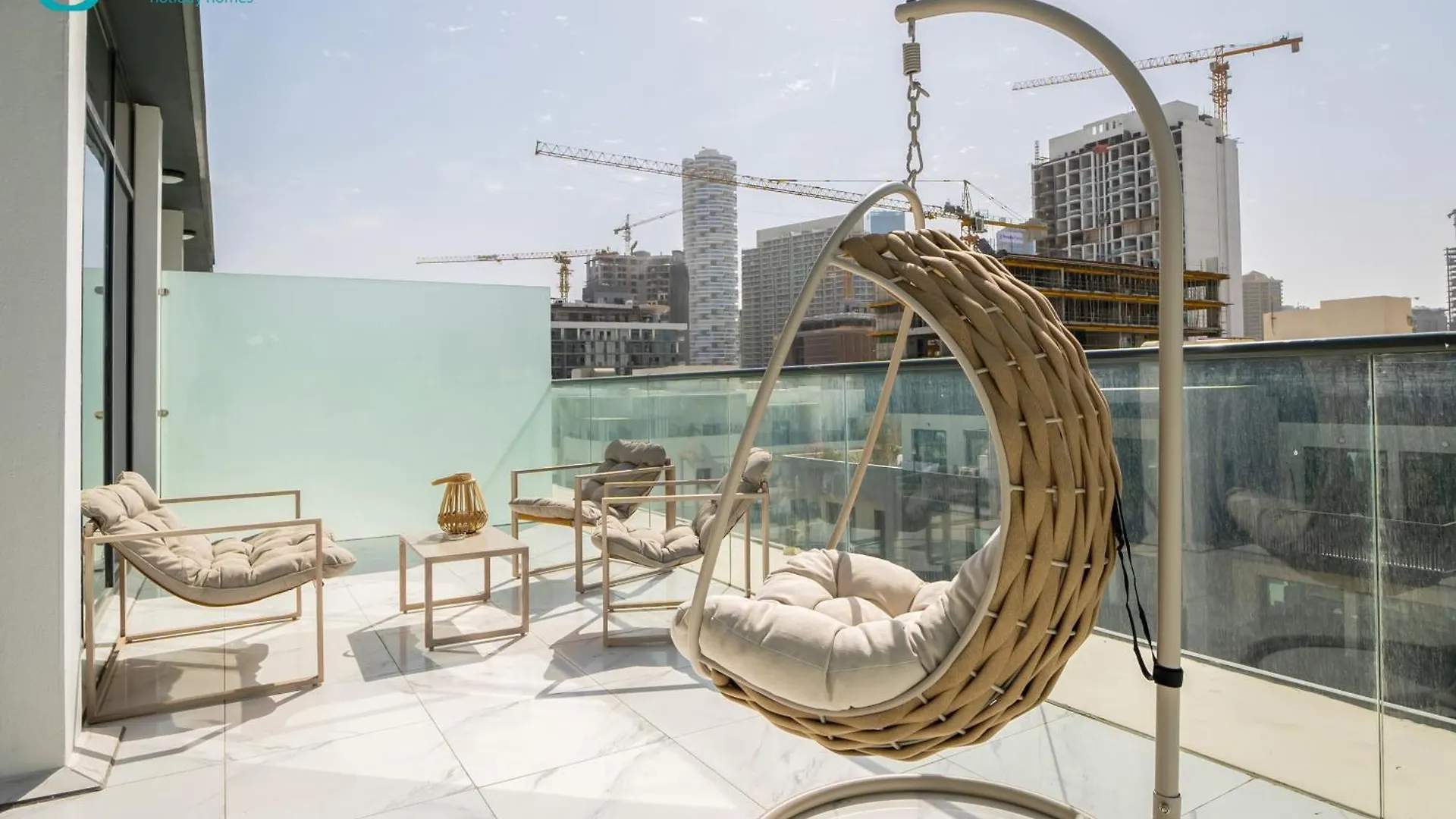 Blue Breeze - Elegant Studio In Serenity Lake 5, Jvc Дубай